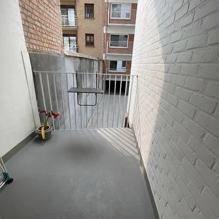 Belgian House - The Seaflower